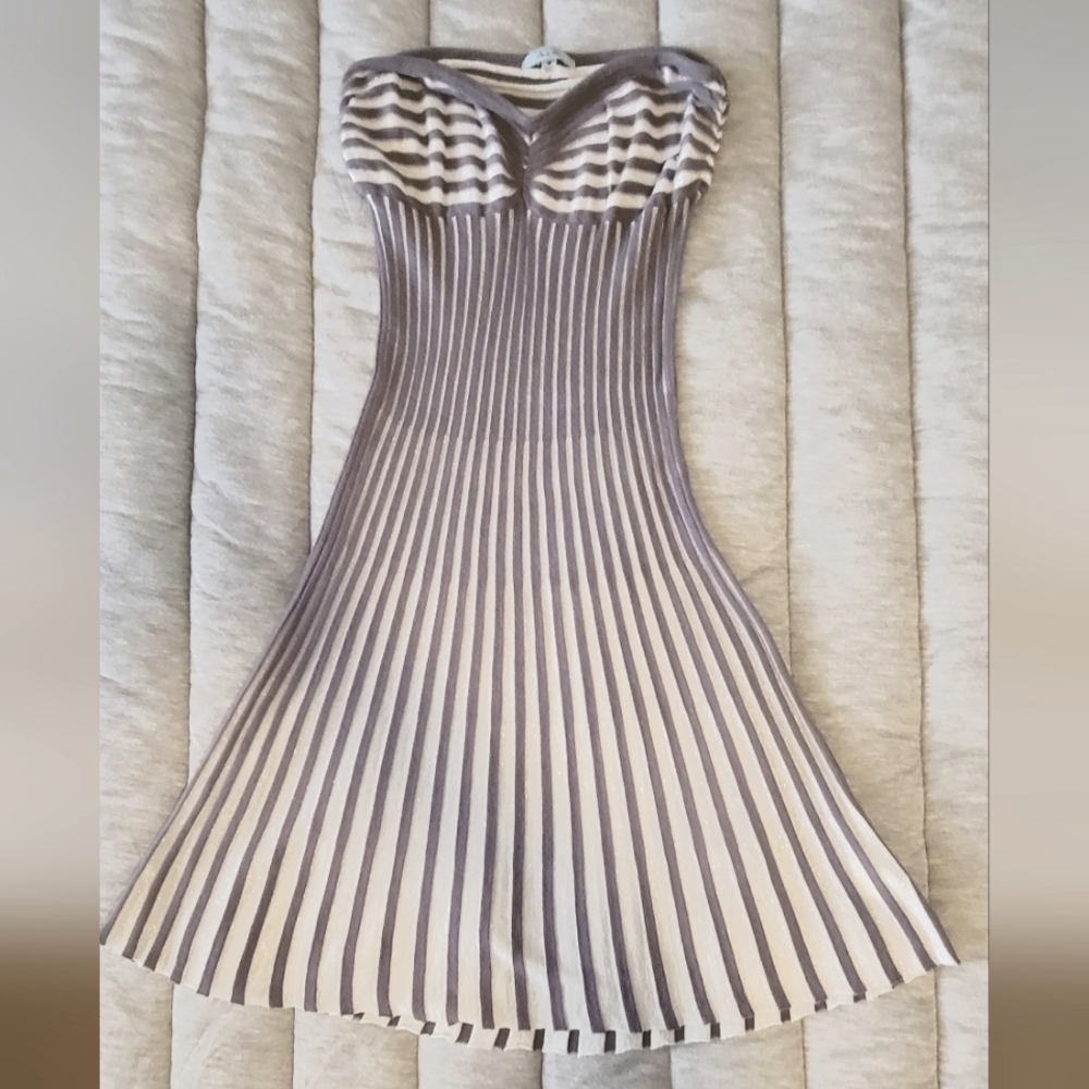 Strapless short dress